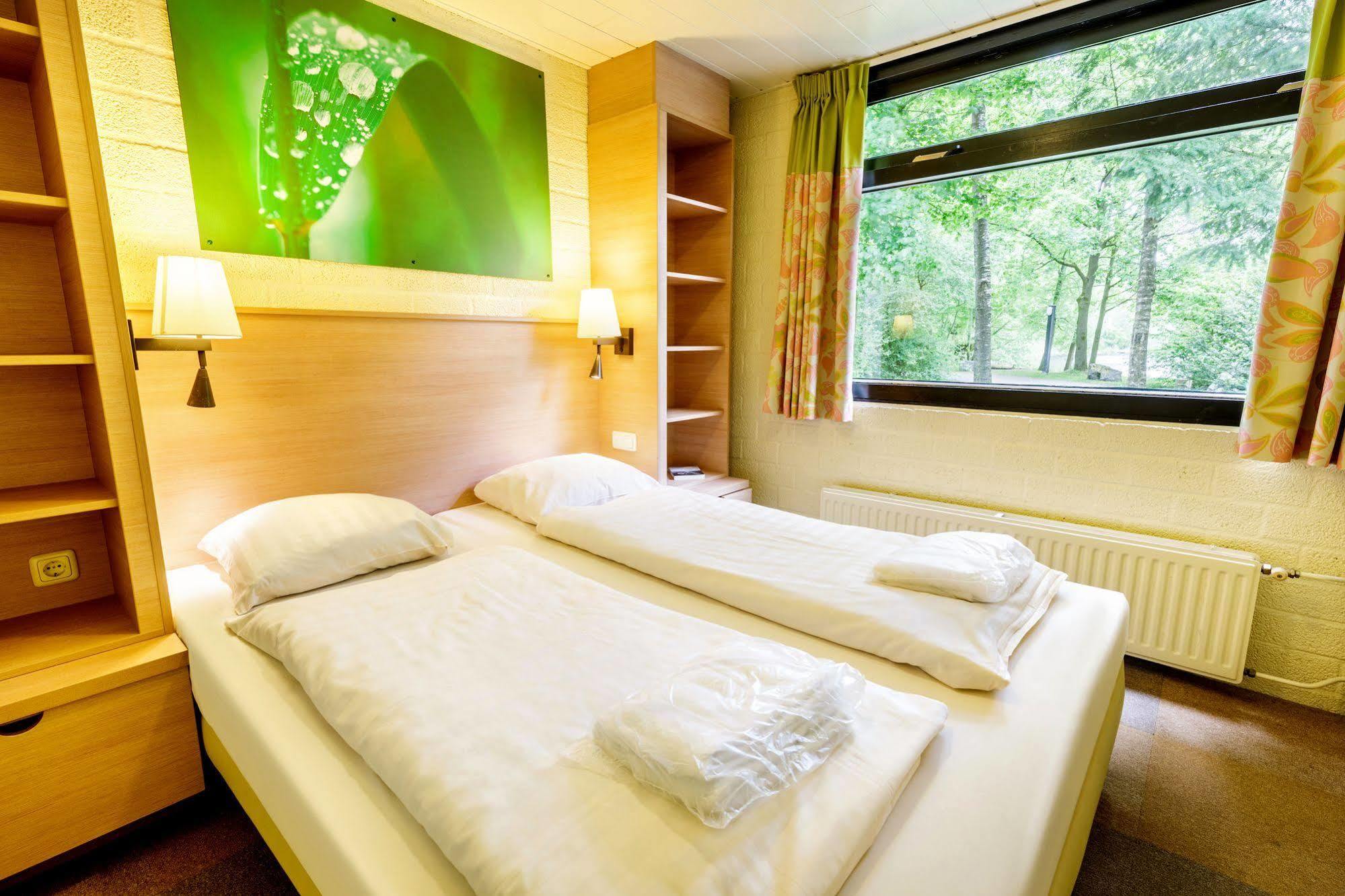 Center Parcs Huttenheugte Drenthe-Overijssel Dalen Kültér fotó